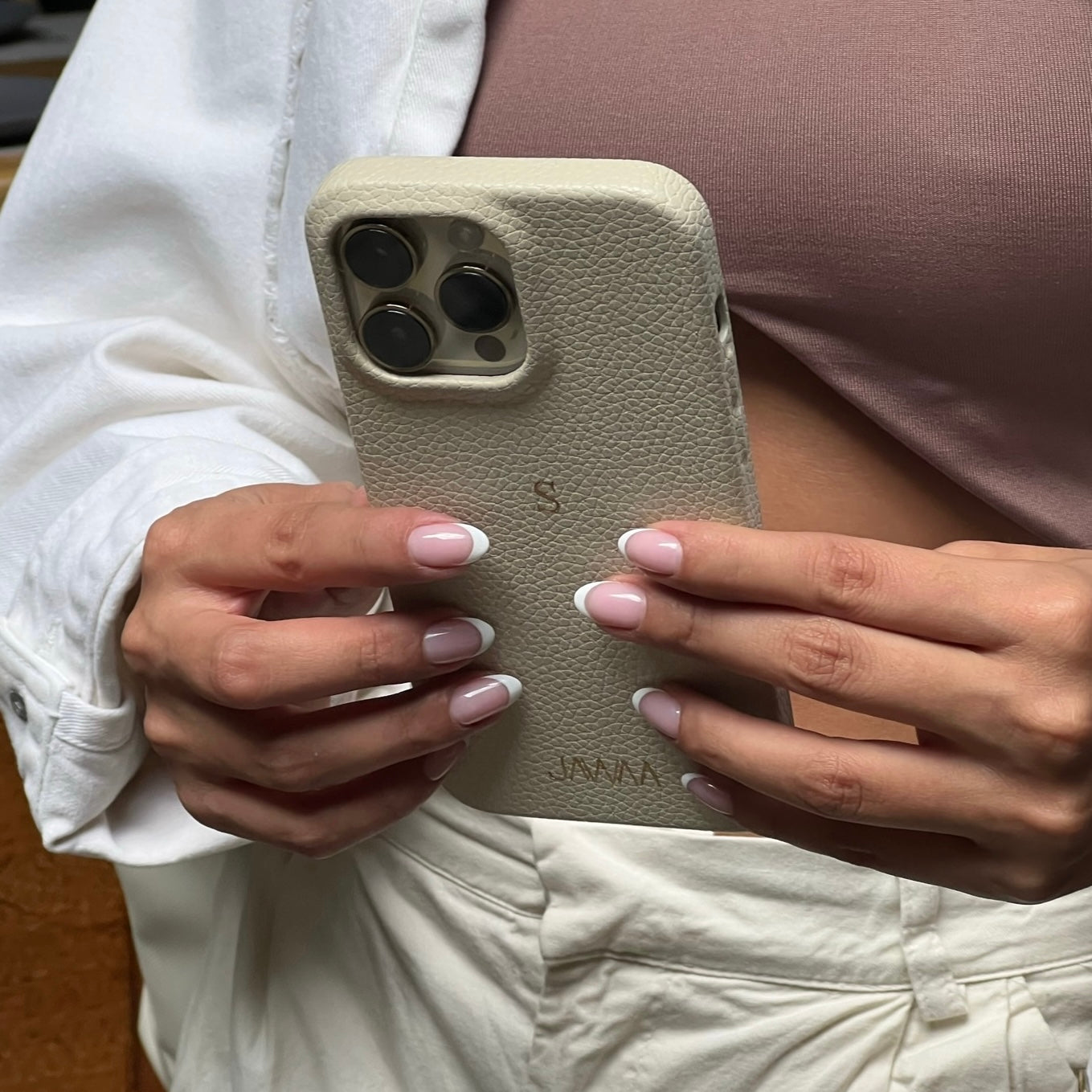 Case iPhone 14 Pro Beige